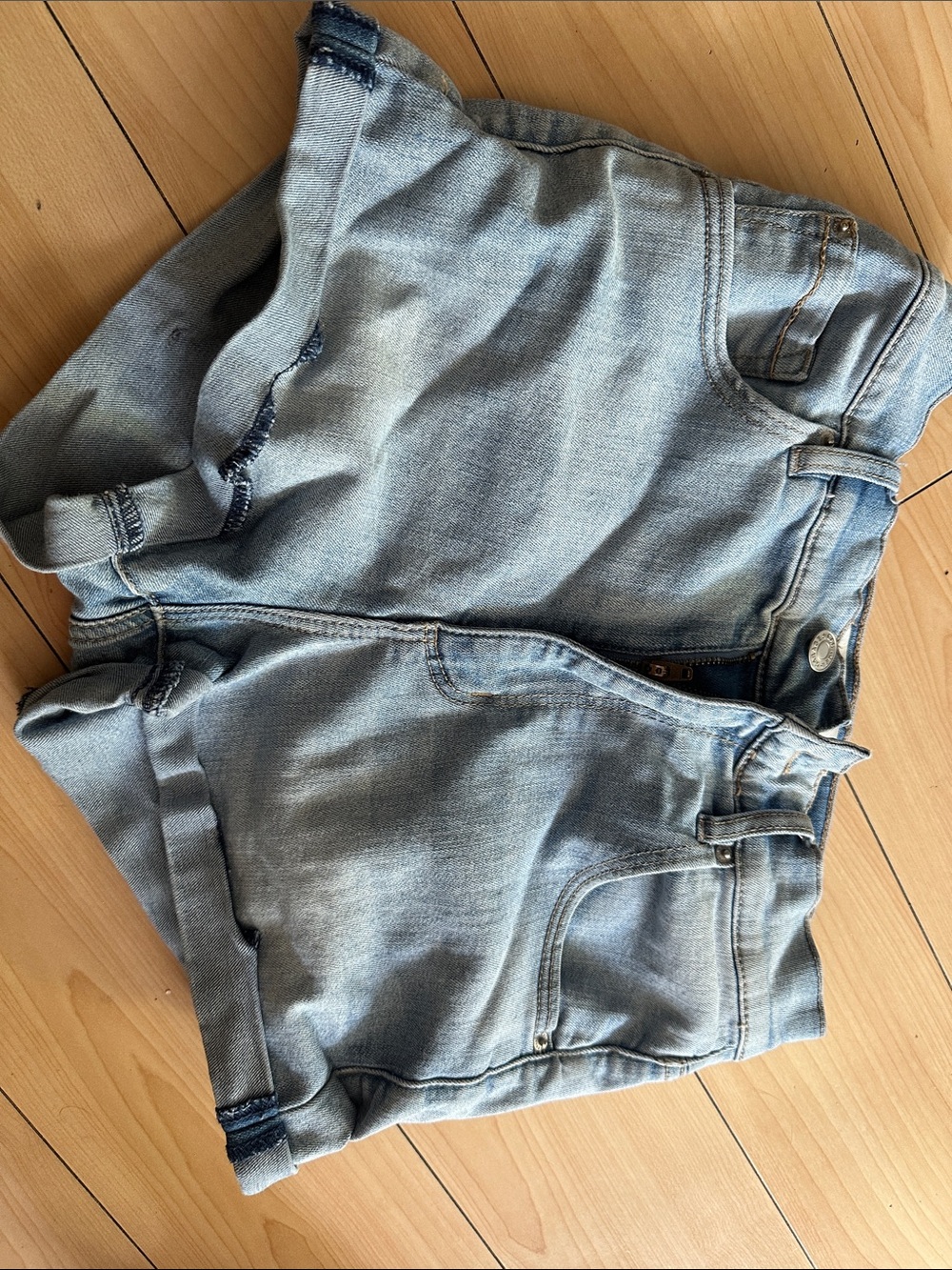 Garage Light Blue Women’s Denim Shorts